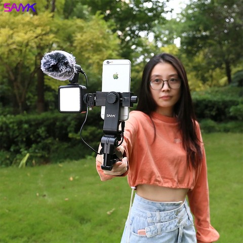 SANYK Mobile Phone Handheld Stabilizer With Microphone Fill Light Suitable For Vlog Photography Video Photography ► Photo 1/6