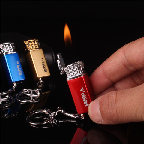 Creative Mini Keychain Lighter Free Fire Flint Gas Metal Lighter Grinding wheel Butane Inflated Gasoline Cigarette Lighters ► Photo 1/6