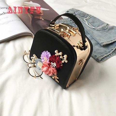 2022 Metal Clip Small Square Bag New Fashion Dinner Flower Shoulder Diagonal Handbag Bags  Shoulder Bags 822 ► Photo 1/6