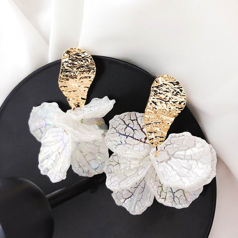 Korean White Shell Flower Petal Drop Earrings For Women 2022 New Statement pendientes Trendy Jewelry ► Photo 1/6