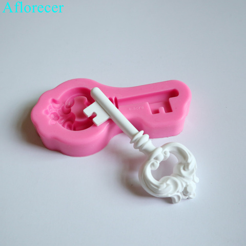 Key shaped silicon mold for car pendant Gypsum plaster molds cake decoration fondant mold ► Photo 1/4