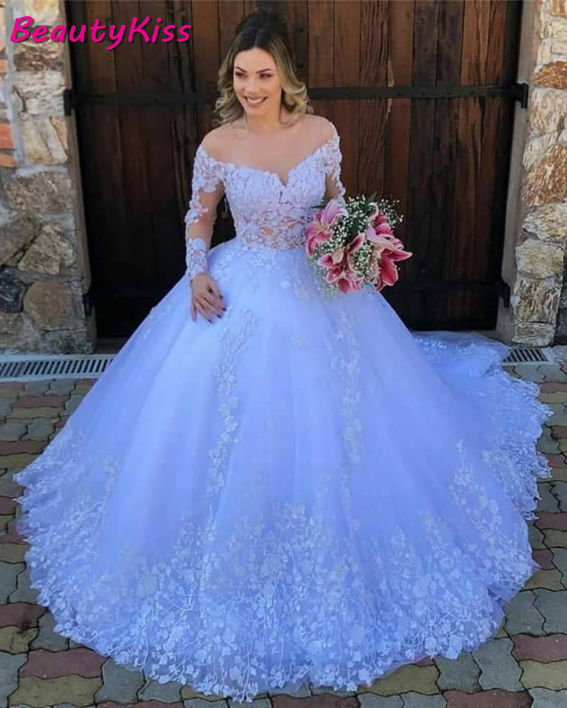 White Princess Ball Gown Wedding Dress 2022 Lace Appliques Long