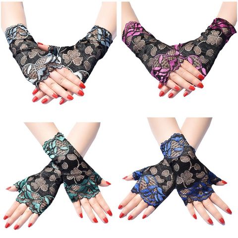Women Summer Thin Sunscreen Fingerless Gloves Hollow Jacquard Floral Lace Contrast Color Dance Party Driving Mittens ► Photo 1/6