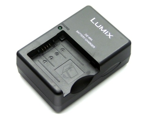 CameraBattery Charger  for Panasonic LUMIX DE994 DE-993A DE-993B DE-994A DE-994B DE-A44 DEA44A DE993A CGA-S001E/S002E/S003E/S006 ► Photo 1/2