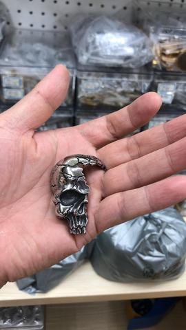 Support Dropship New Design Broken Skull Pendant 316L Stainless Steel Jewelry Cool Skull Pendant ► Photo 1/1