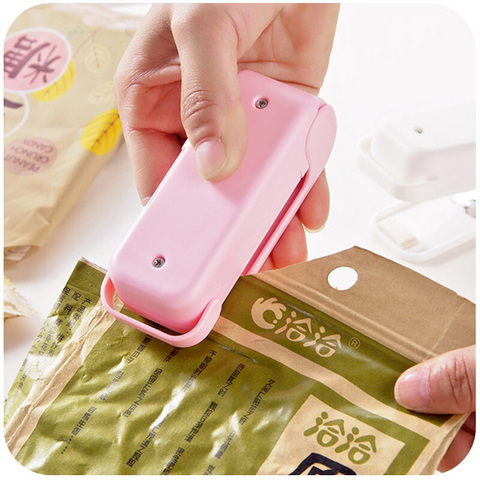 Mini Portable Heat Seal Machine Food Vacuum Sealer Heat  Sealer For Plastic Package Storage Bag Heat Sealer Capper Food Saver ► Photo 1/6