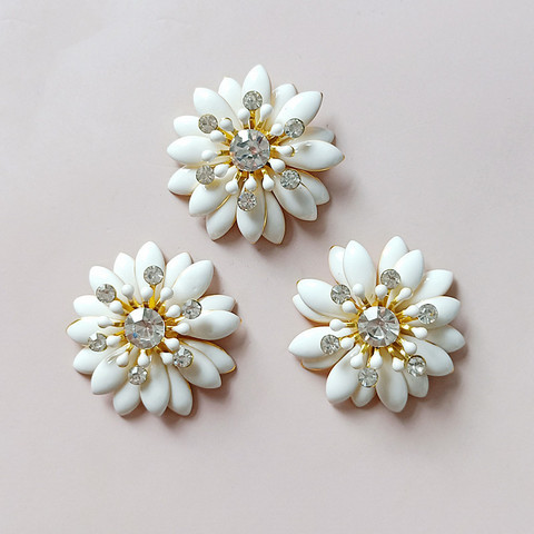 10 PCS 30mm Metal Alloy Multilayer Sunflowers Crystal Drops Of Glaze White Enamel Flowers DIY Accessories For Jewelry Making ► Photo 1/6