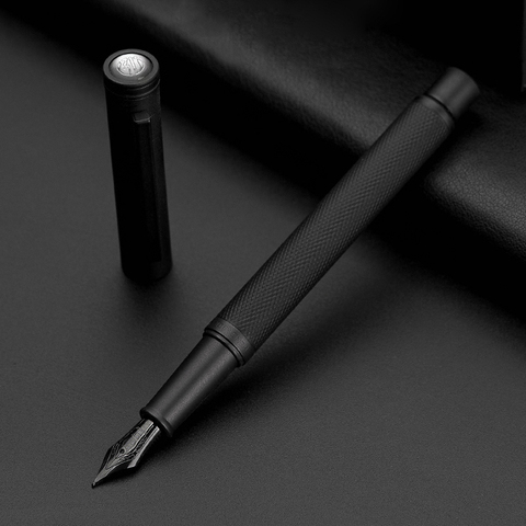 Luxury Brand Fountain Pens 0.5mm Black F Nib Converter Pen Steel Ink Pens Simple Office Business Signing Pen Writing Pens ► Photo 1/6