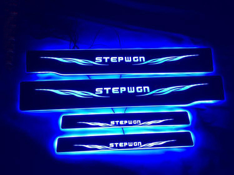 Customized 4PCS Moving LED Welcome Pedal Car Scuff Plate Pedal Threshold Door Sill Pathway Light For Honda STEP WGN STEPWGN ► Photo 1/3