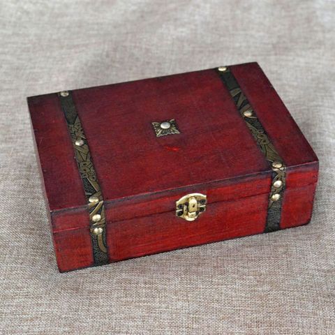 2022 New Antique Wooden Treasure Box Board Game Storage Box for Poker Card Tarot Trinkets ► Photo 1/5