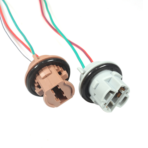 NHAUTP 2Pcs T20 7443 Socket Adapter W21/5W 7440 W21W LED Connect Wiring Holder Car Brake Light Reverse Lamp Base ► Photo 1/6