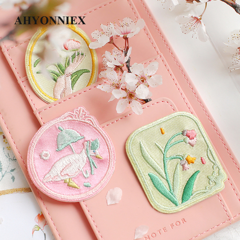 AHYONNIEX Cute Duck Boat Flower Embroidery Patches for Bag Jeans Bell Orchid Iron On Patches for Clothes Small DIY Patches ► Photo 1/6