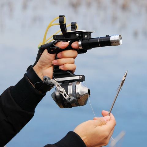 New Fishing Set Slingshot Hunting Catapult Suit Outdoor Shooting Fishing Reel + Darts Protective Gloves Flashlight Tools ► Photo 1/6
