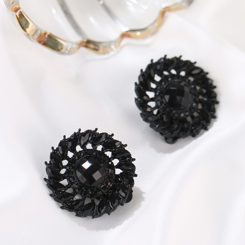 2022 Z Fashion generous charm charming pure black dark desire to rhinestone ear clip party party gift free shipping ► Photo 1/5