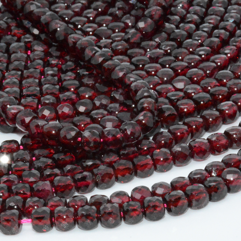 Natural Pyrope Garnet Irregular Faceted Cube Beads 4.2mm~4.5mm ► Photo 1/5