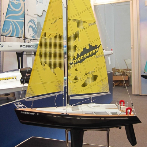 Beili Discovery-II Sailboat 620mm RC Scales Yacht W/ 2.4G 4 Channel Radio System RTR or PNP ► Photo 1/6