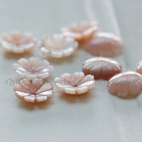 Natural Shell Beads flower Cap Leaf Charms (S4) ► Photo 1/6