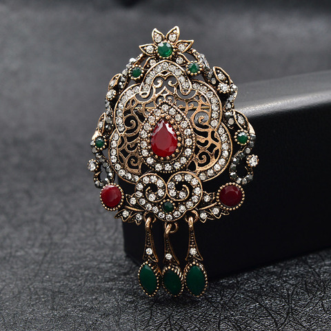 CINDY XIANG Rhinestone Retro Hollow-out Brooches For Women Vintage Fashion Pin Brooch Resin Pendant Jewelry New 2022 ► Photo 1/4