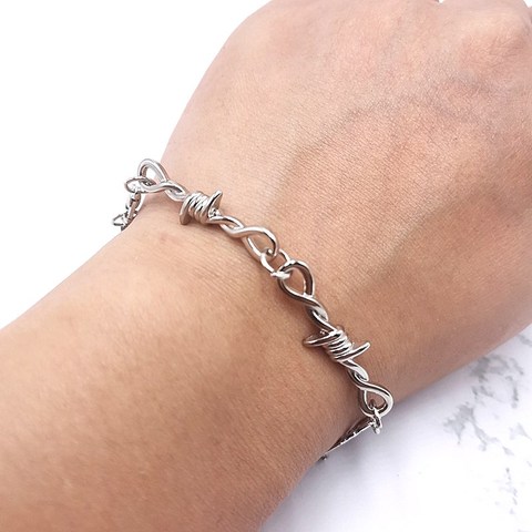 2022 / Small Wire Brambles Iron Unisex Choker Bracelet Women Hip-hop Gothic Punk Style Barbed Wire Little Thorns Bracelet Gifts ► Photo 1/6