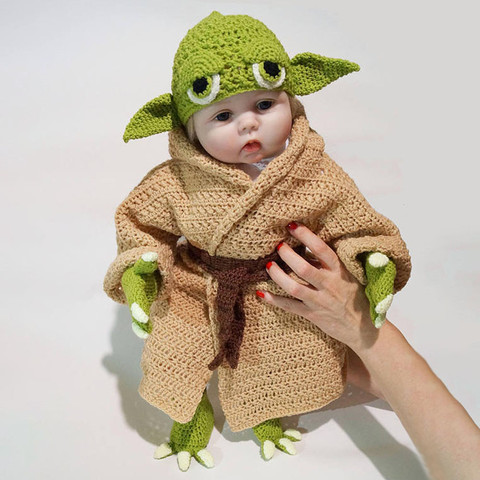 2022 Anime Disney Star wars yoda baby Movie Toys star wars Costume Newborn Baby Yoda Photography Props Knitted Plush Cartoon ► Photo 1/6