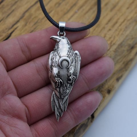 Crow Pendant Necklace Punk Bird Raven Gothic Vintage Fashion SanLan Moon jewelry ► Photo 1/6