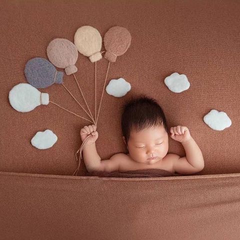 Baby Wool Felt Balloon/Cloud Decorations Newborn Photography Props Infant Photo Shooting Accessories ► Photo 1/6