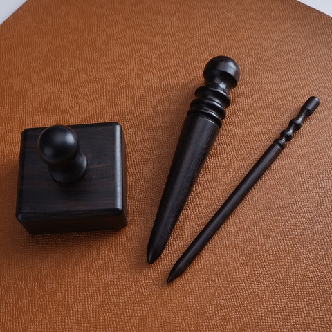 Multi-Size Wood Polish Slicker Round Burnishing Leather Edge Polished Tools Purple Sandalwood Grinding Sticks Trim Grinding Rod ► Photo 1/6
