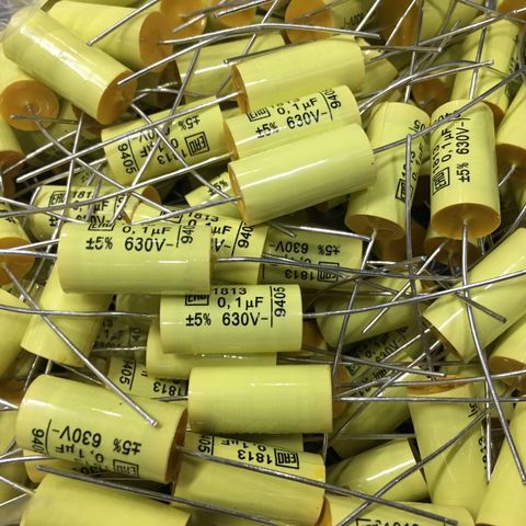 10PCS NEW VISHAY ERO MKT1813 0.1UF 630V 5% 10X22MM axial film capacitor 104/630V HiFi audio MKT 1813 0.1uf/630V ► Photo 1/2