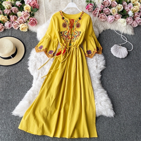 Women's Indie Folk Dress Desert Grassland Travel Cyber Celebrity Photo Modeling Embroidery Lacing Long A-line Dress Female ML866 ► Photo 1/6