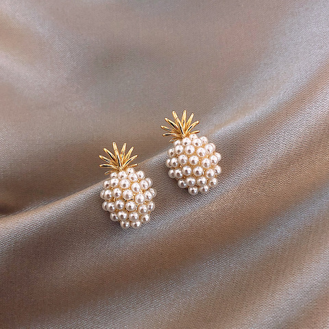 New Arrival Geometric Pearl Women Classic Stud Earrings Pineapple Pearl Earrings Female Fashion Earrings Female Jewelry ► Photo 1/5