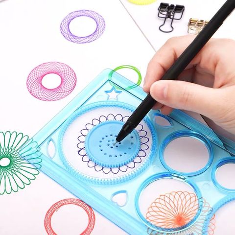 Painting Multi-function Interesting Puzzle Spirograph Children Drawing Plastic Ruler Improve Start Work Ability Kids Art Craft ► Photo 1/6