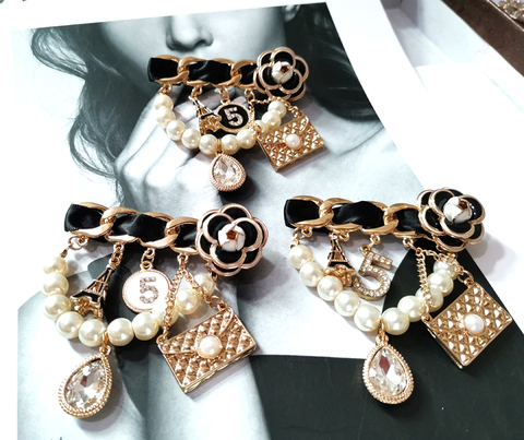 Designer Cc Brooches for Women Camellia Tassech Chain Pins ► Photo 1/5