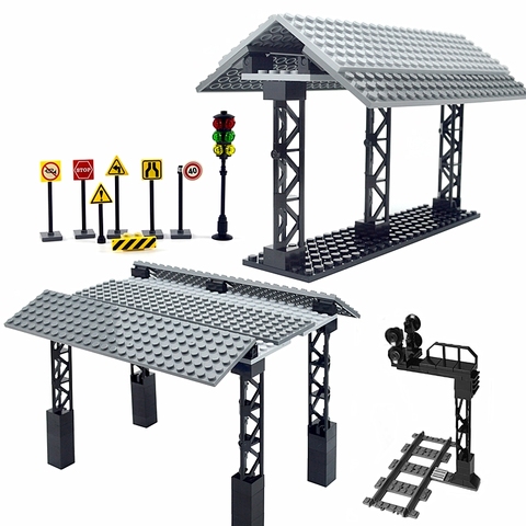City Bus Stop Train Station Model Brick mini signs signal traffic lamp for Trein Car Building Blocks Set Compatible with lego ► Photo 1/6