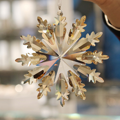 Handmade Exquisite Crystal Snowflakes Car Pendant Ornament Crystal Figurine Sun Catcher Snowflake Hanging Trim Christmas Gift ► Photo 1/6