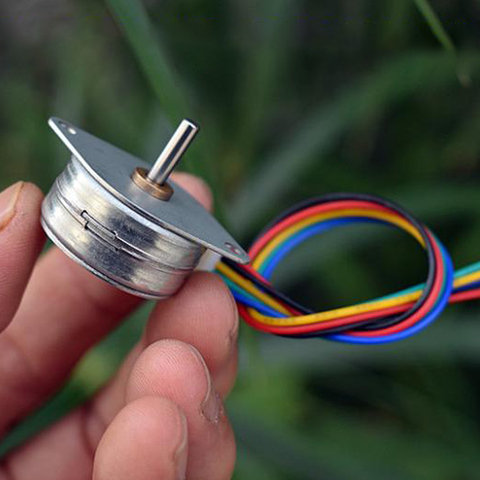 Mini Four-phase Five-wire Stepping Motor 25MM Micro 25 SPG0001 15 Degrees Stepper Motor Toy Engine ► Photo 1/6