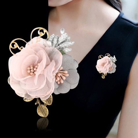 Floral Simulated Pearl Tassel Brooch Pin Alloy Flower Brooches for Women  Bouquet Sweater Scarf Clothing Accessoris Corsage