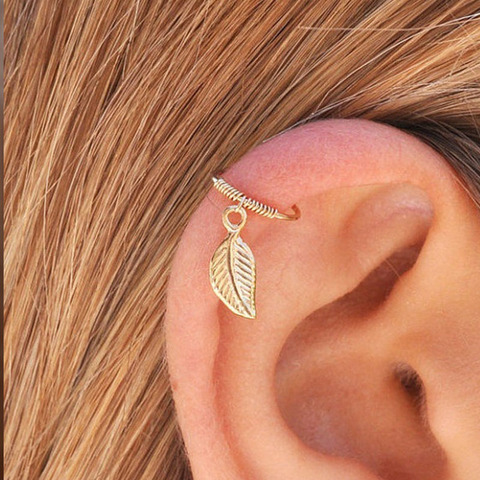 Tiny Leaf Cartilage Earring Body Piercing Helix Ring ► Photo 1/6