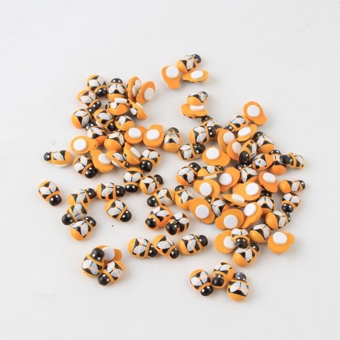 100pcs Yellow Wooden Ladybug Flatback Cabochon Scrapbooking Wood Beads Wall Sticker DIY Crafts Home Decoration 9x13mm ► Photo 1/1