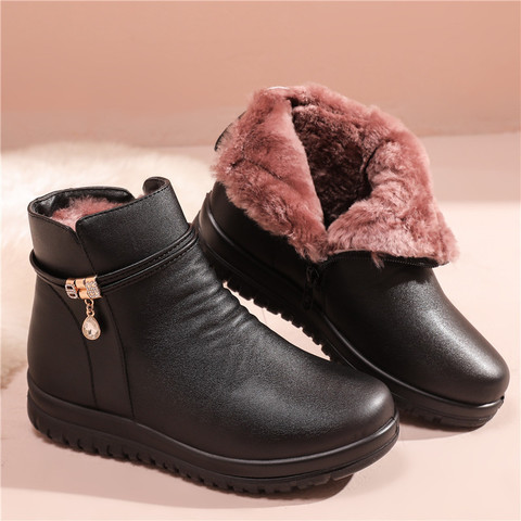 Mother's cotton shoes winter plus velvet warm middle-aged and elderly women's shoes flat non-slip leather woman ankle snow boots ► Photo 1/6