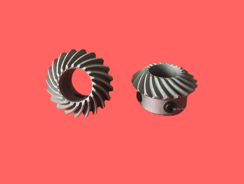 1:1 Spiral Helical Bevel Gear 1M 20T 6/8/10 mm Bore Car model differential DIY 40Cr steel gear 90 degree installation ► Photo 1/6