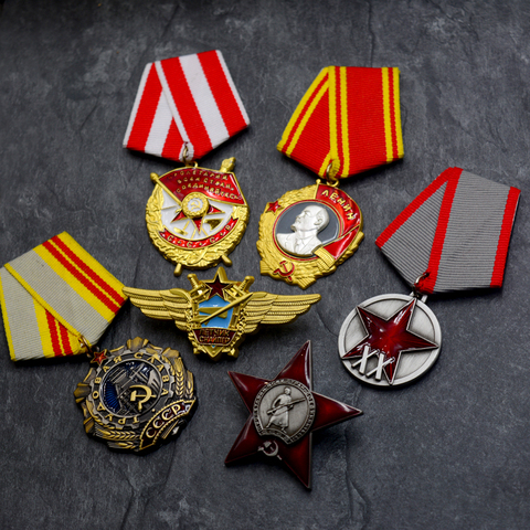 Soviet CCCP Medal Red Stars USSR Labour Honor Badges order of Lenin ► Photo 1/1