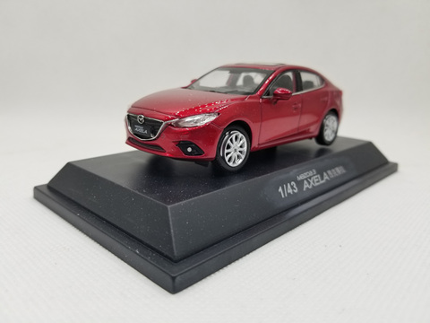 1:43 Diecast Model for Mazda 3 Axela 2014 Red Sedan Alloy Toy Car Miniature Collection Gifts Mazda3 ► Photo 1/6