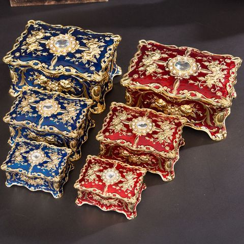 Vintage Rectangle Trinket Box Jewelry Box Ornate Antique Engraved Jewerly Storage Box ► Photo 1/6