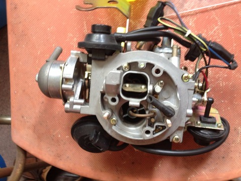 Brand new Carburettor replace Pierburg 2E2 Carb for carburetor 2E2, VOLKSWAGEN 1.6 +1,8   VAG ► Photo 1/6