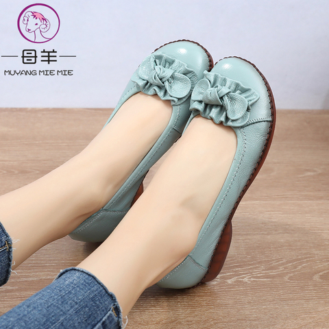 MUYANG 2022 Women Flats Shoes Genuine Leather Spring Autumn Handmade Comfortable Flowers Shoes Women Loafers Soft Leather Shoes ► Photo 1/6