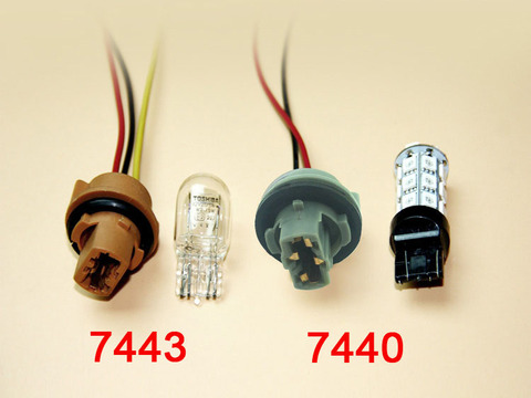 Skuer 2pcs T20 LED socket 7440 7443 LED bulb holder adapter connector lamp Wiring Harness adaptor Socket parking side light ► Photo 1/5