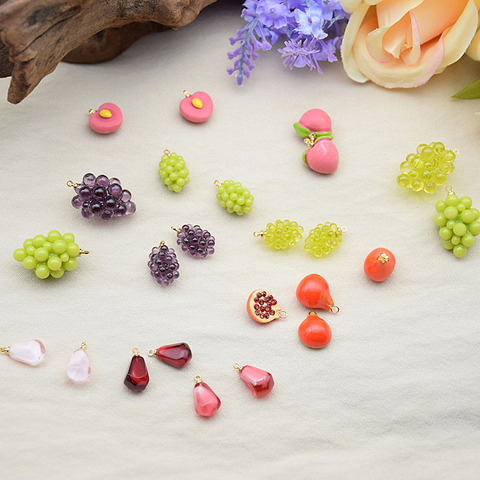 10Pcs Resin Cute Fruit Pomegranate Grape Peach Charms For DIY Making Earrings Necklace Jewelry Findings Accessories ► Photo 1/6