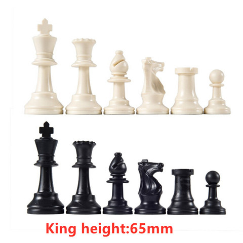 32 Medieval Chess Pieces/Plastic Complete Chessmen International Word Chess Game Entertainment Black&White 64MM ► Photo 1/5