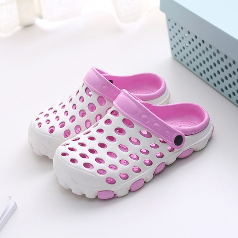 2022 Summer Sandals Clogs for Women Beach Sports Slip-on Shoes Slippers Female Waterproof Shoes Woman Classic Work shoes TX12 ► Photo 1/1