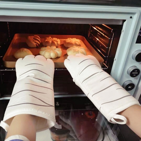 1Pc Microwave Glove Cartoon Cat Paws Oven Mitts Kitchen Potholder mat for BBQ Insulation Gloves Hot Oven Mitts Baking  23 ► Photo 1/6